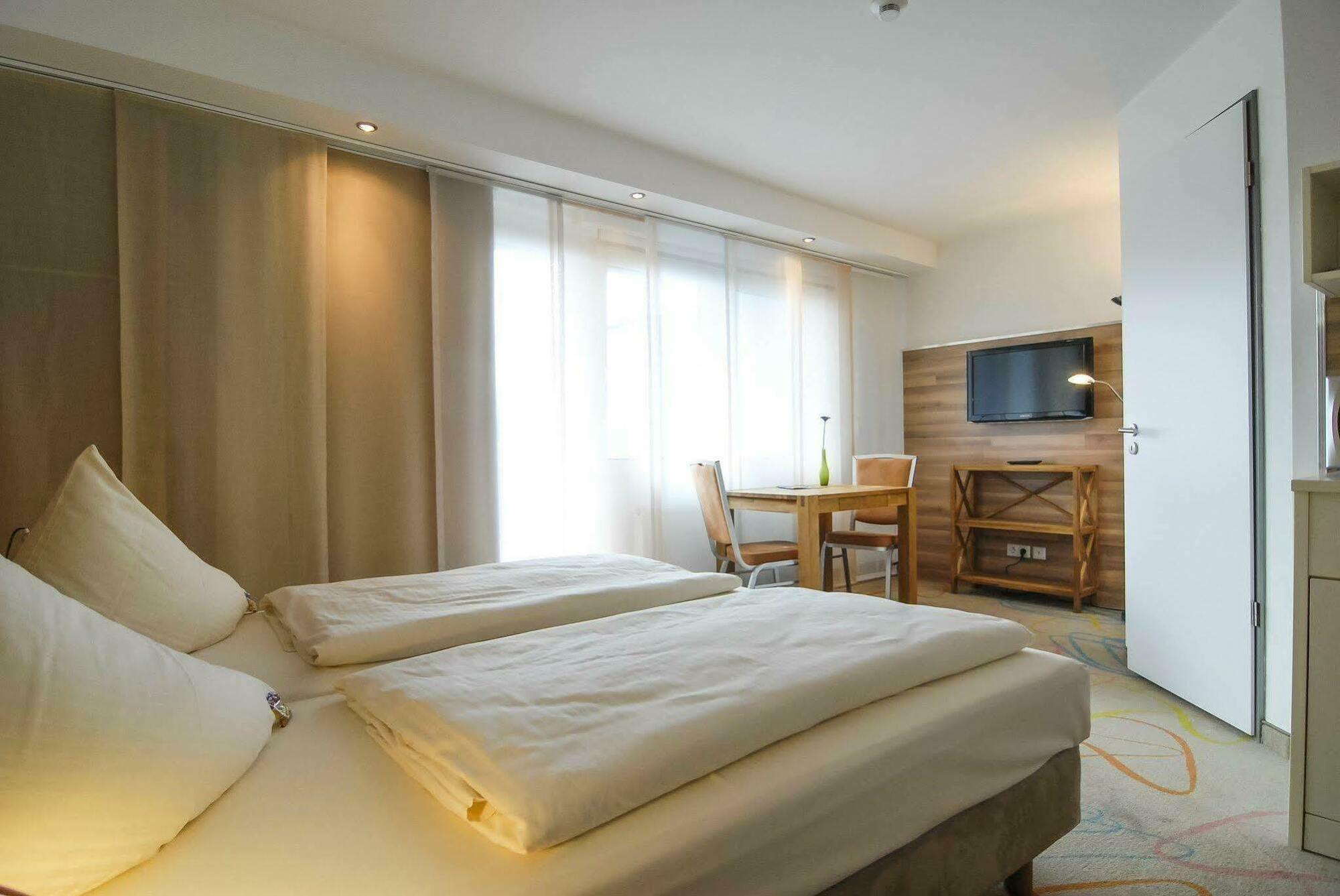 Petul Apart Hotel City Garden Эссен Экстерьер фото